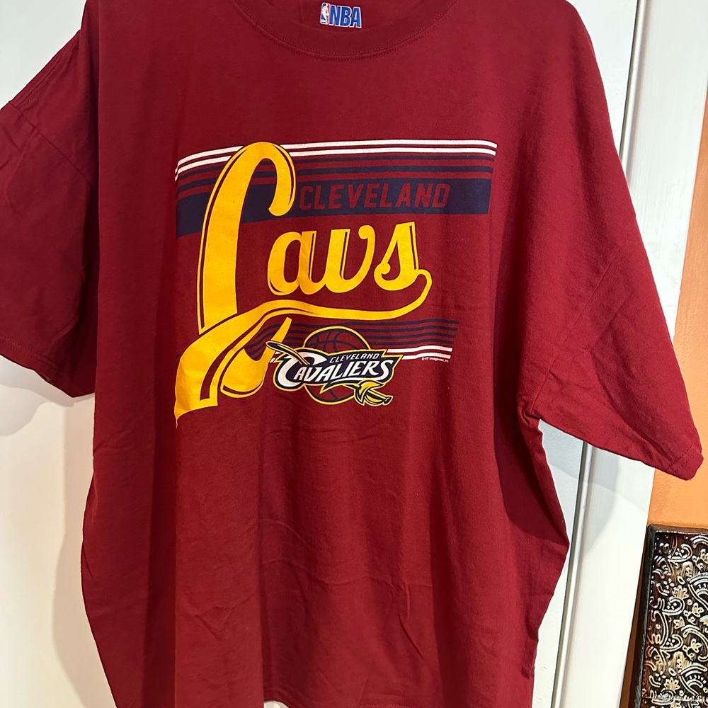 Cleveland Cavaliers NBA t-shirt. Size 2X